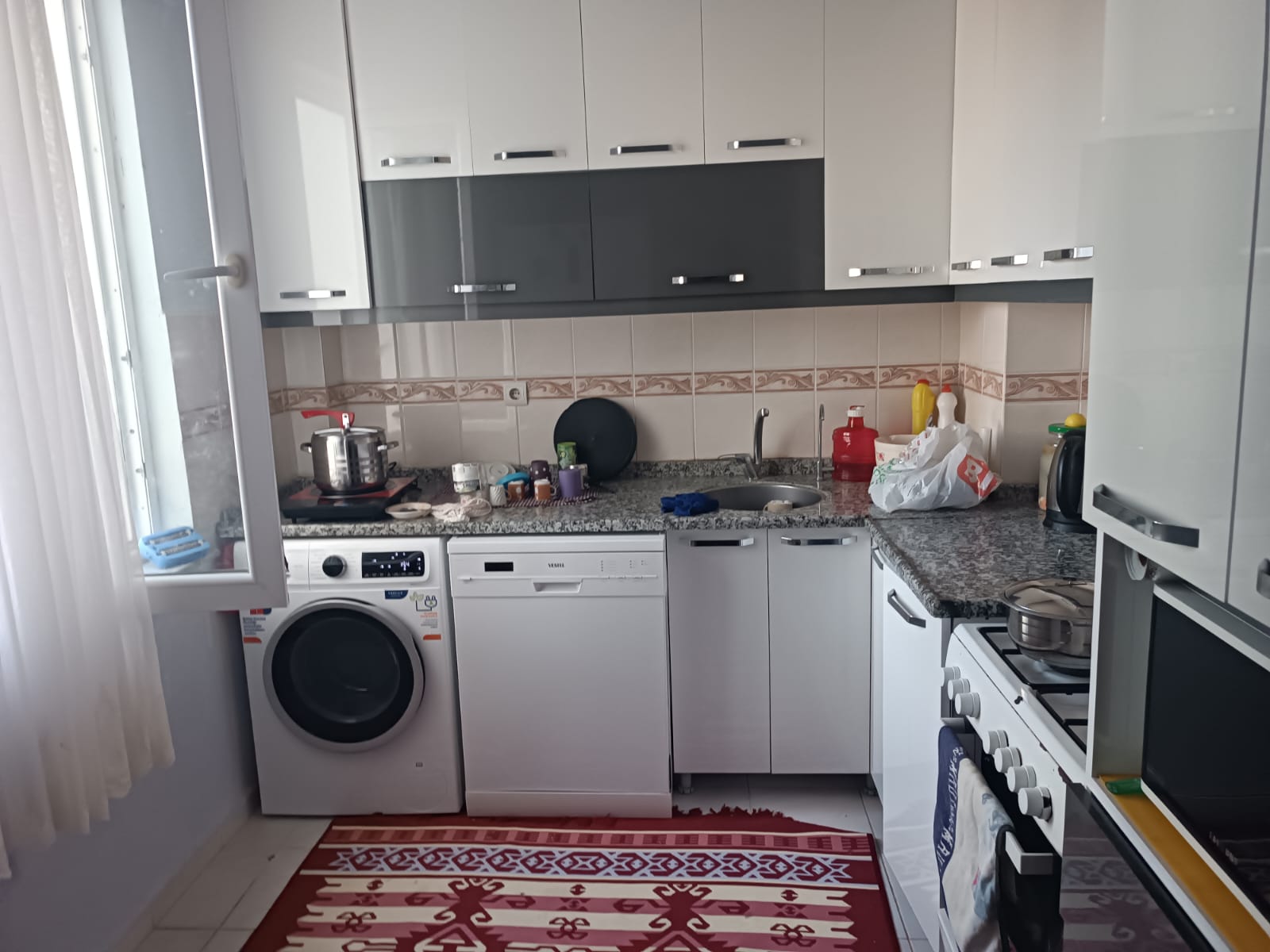 Dairelerinizi, Evlerinizi En Kısa Sürede Satıyoruz